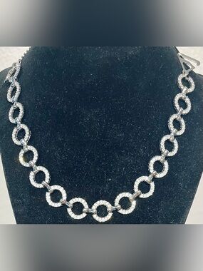 Vintage Y2K Silver-Tone Crystal Circle Link Necklace